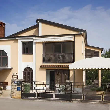 Vera Savic Guest house Porec