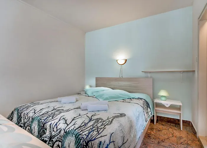 Gostinjska kuća Vera Savic Porec